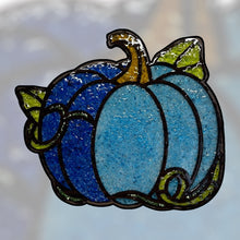 Load image into Gallery viewer, Crushed Glass and Resin Pumpkin Class 10/11 1-4 CST
